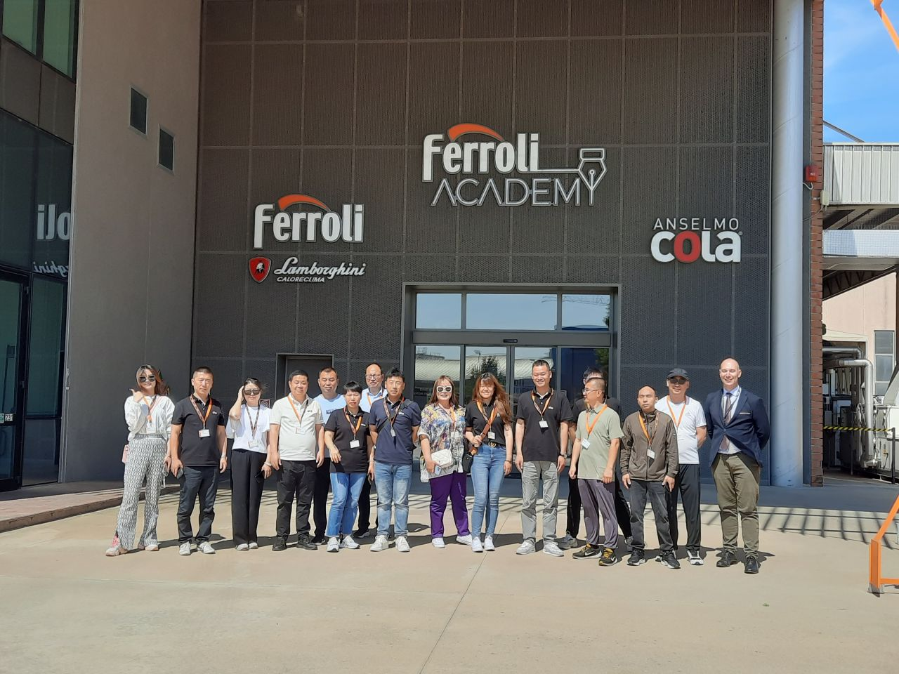 公司交流平台(各公司员工交流的网站) 公司交流平台(各公司员工交流的网站)