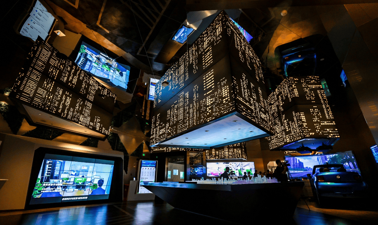 深圳虚拟交易平台(深圳虚拟现实科技公司)